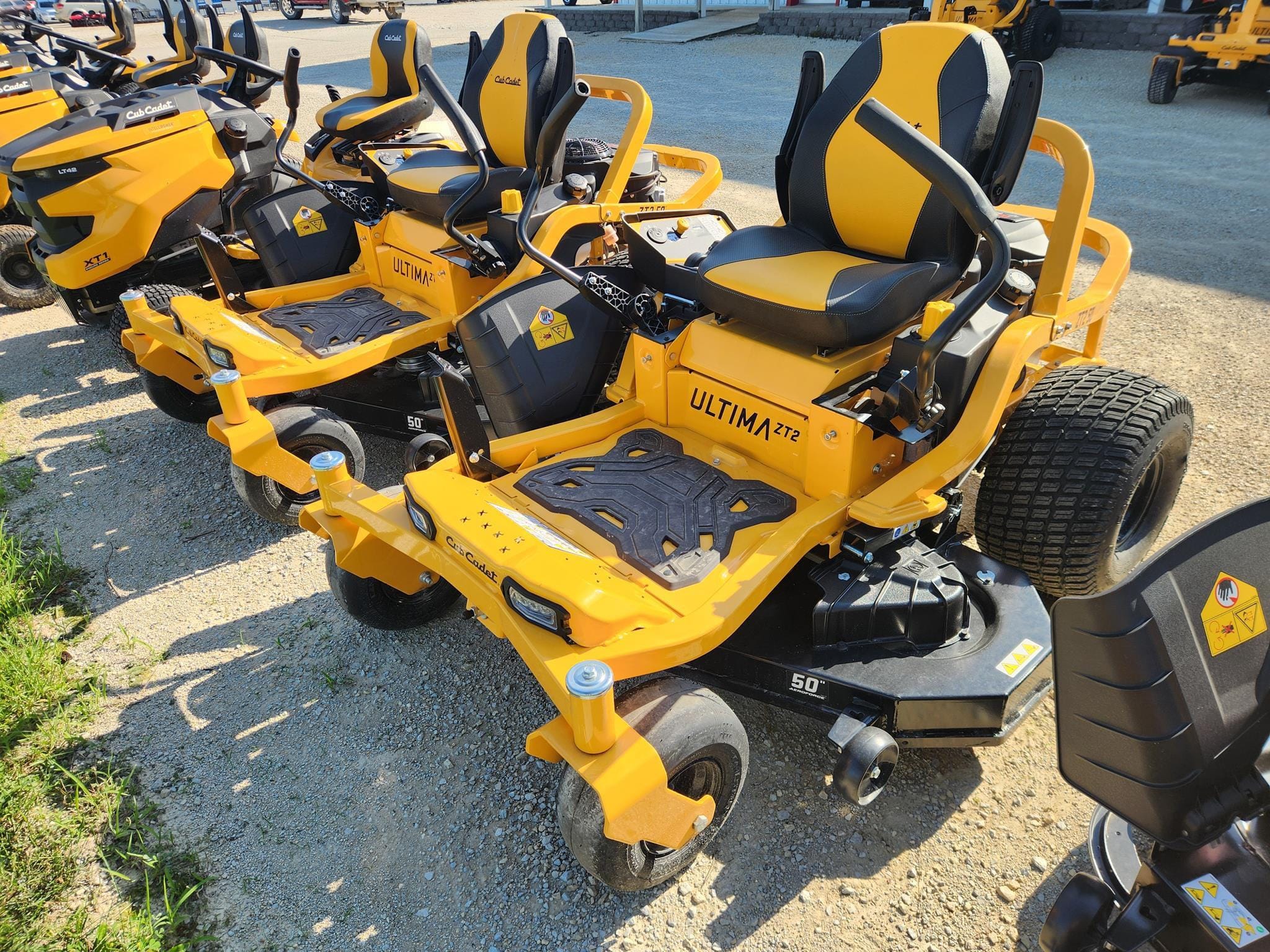 Main image Cub Cadet Ultima ZT2