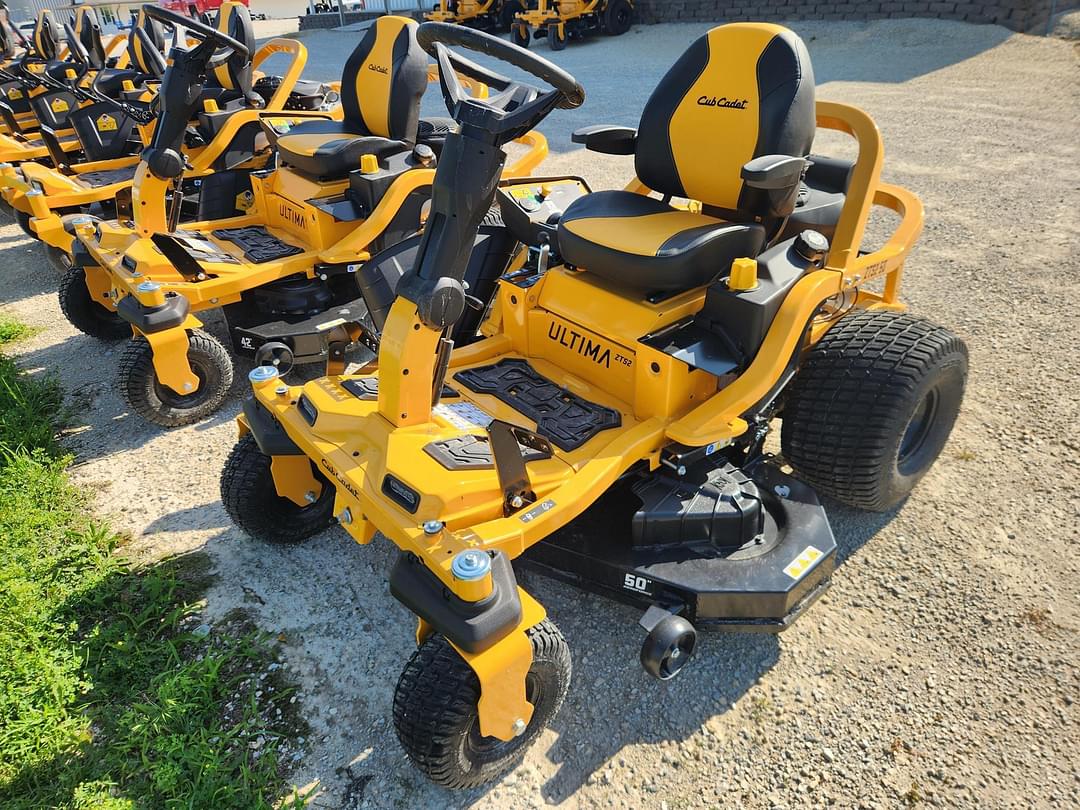 Image of Cub Cadet Ultima ZTS2 Primary Image