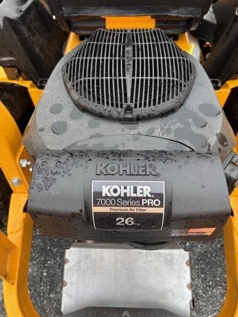 Image of Cub Cadet Ultima ZTX4 equipment image 4