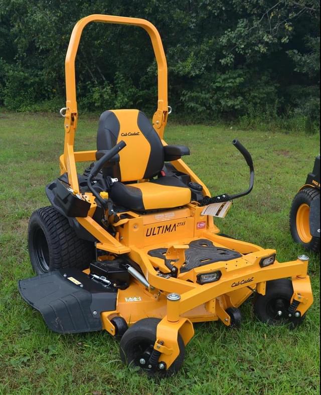 Image of Cub Cadet Ultima ZTX5 equipment image 1