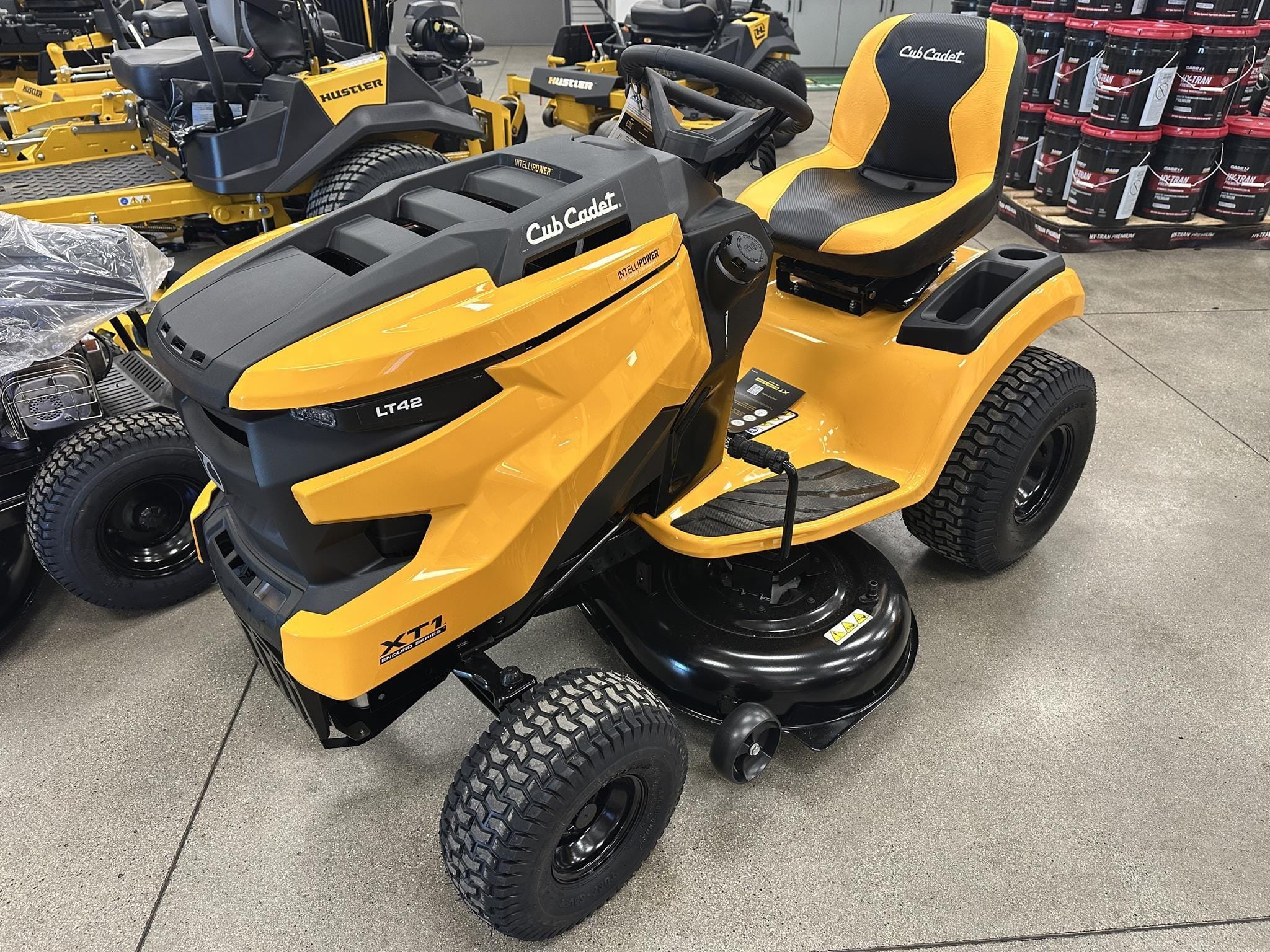 2025 Cub Cadet XT1 LT42 Equipment Image0