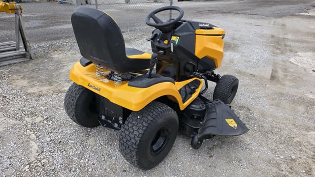 Image of Cub Cadet XT1 LT50 equipment image 4
