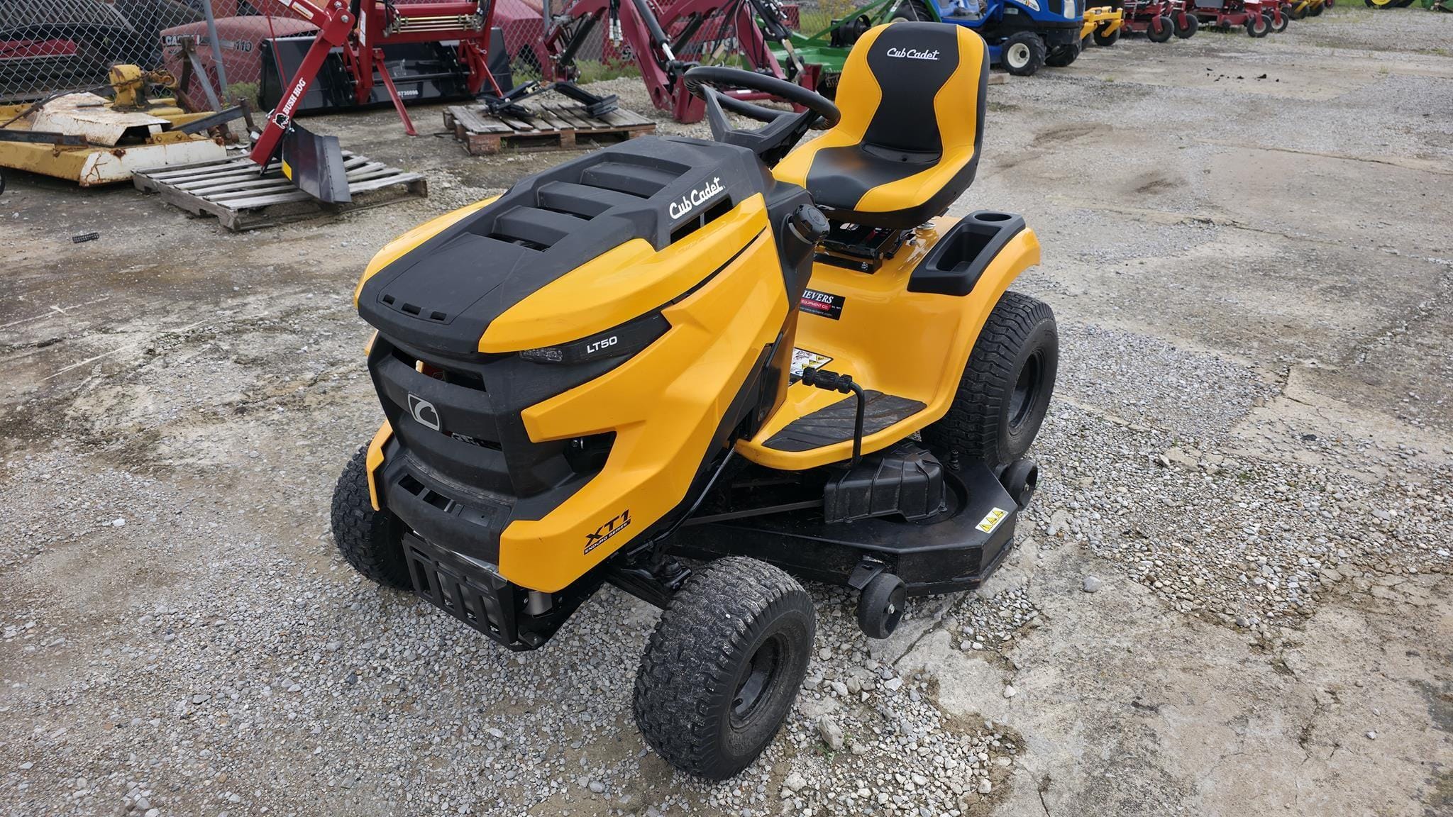 2025 Cub Cadet XT1 LT50 Equipment Image0