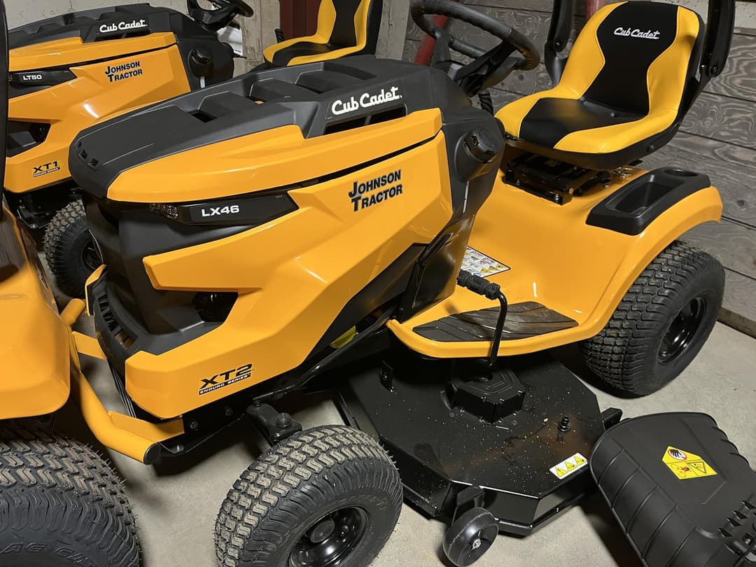 Image of Cub Cadet XT2 LX46 Image 0