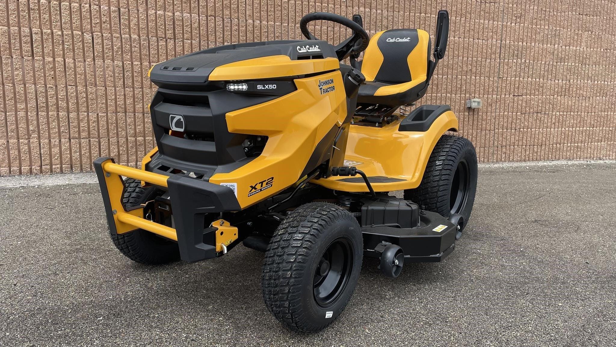 2025 Cub Cadet XT2 SLX50 Equipment Image0
