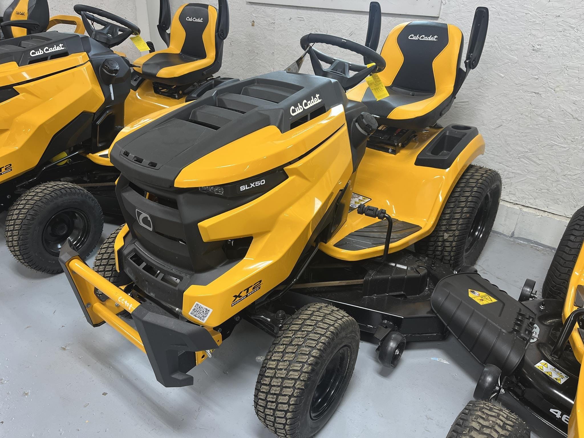 2025 Cub Cadet XT2 SLX50 Equipment Image0