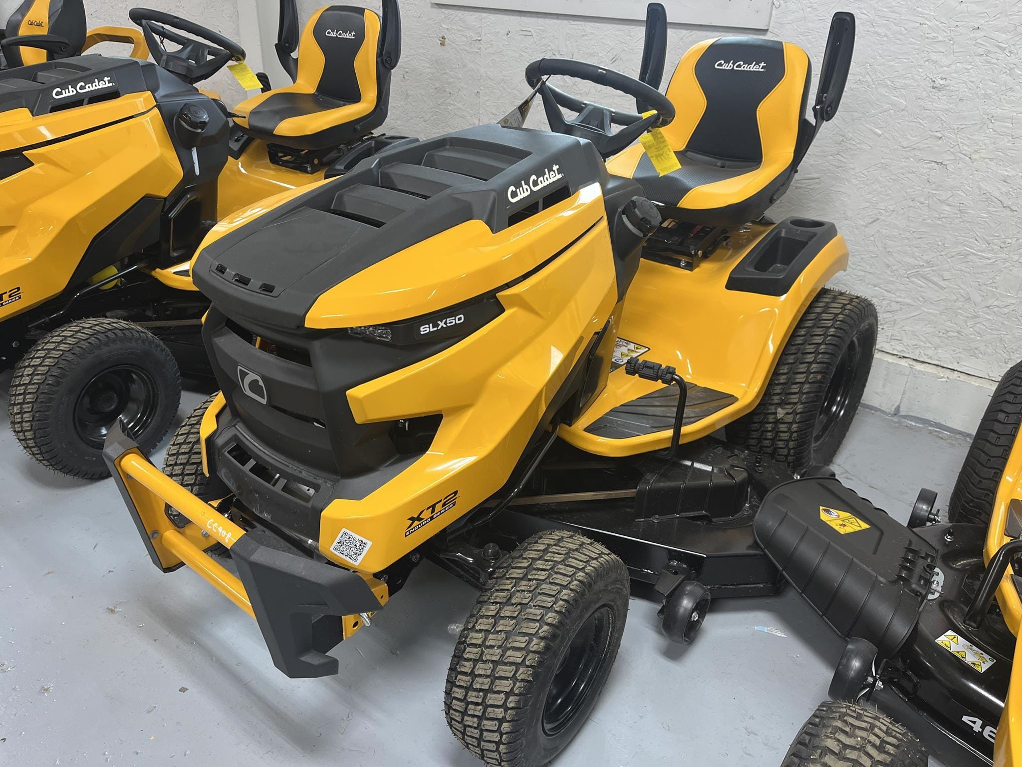 Main image Cub Cadet XT2 SLX50