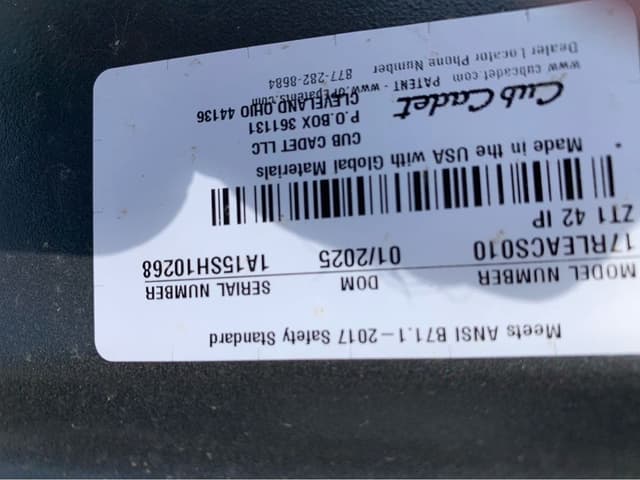 Image of Cub Cadet Ultima ZT1 equipment image 3