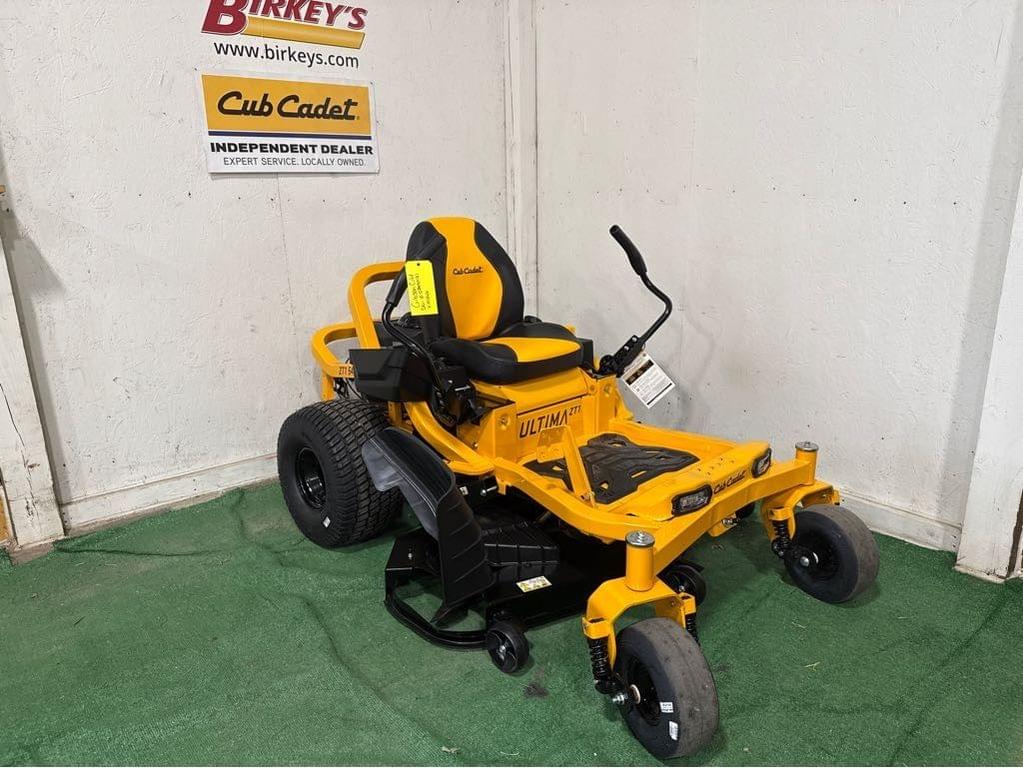 Image of Cub Cadet Ultima ZT1 Primary image