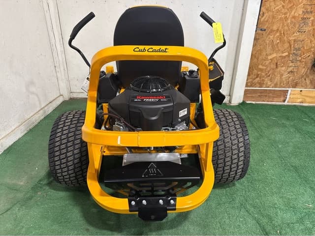 Image of Cub Cadet Ultima ZT1 equipment image 3