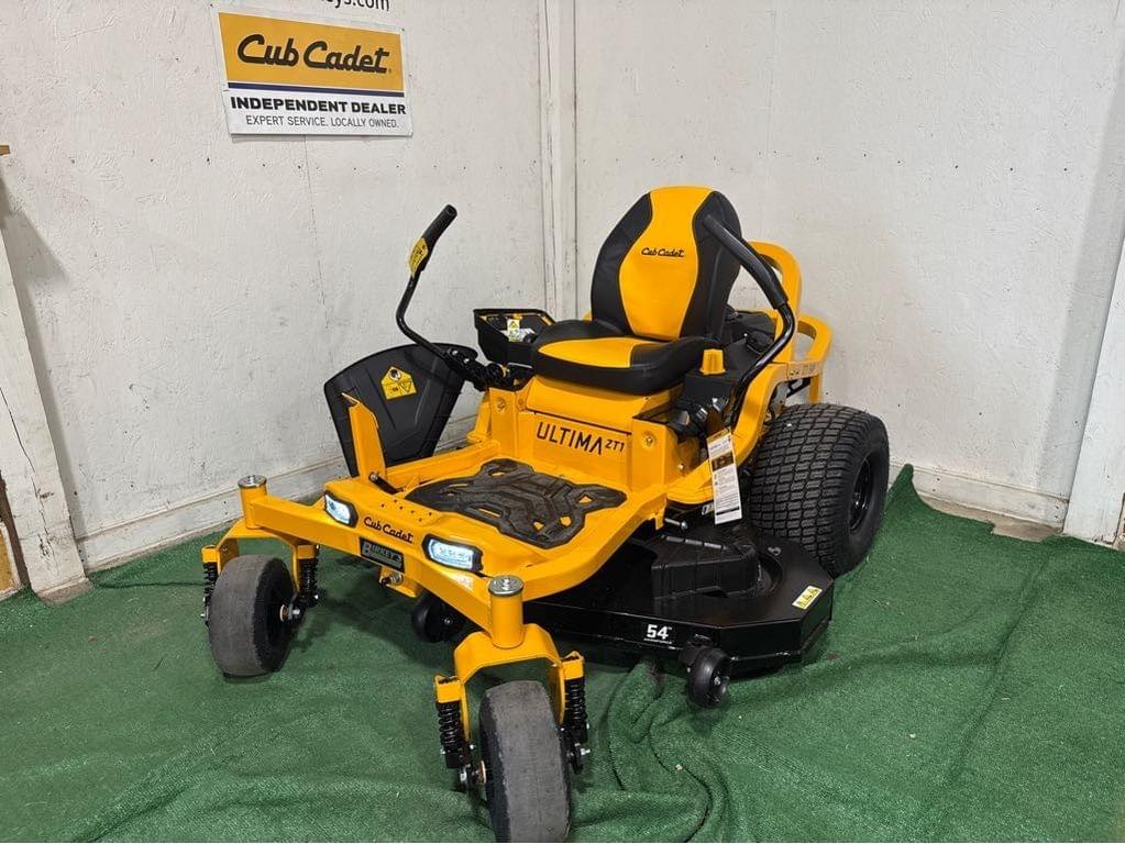Image of Cub Cadet Ultima ZT1 Primary image