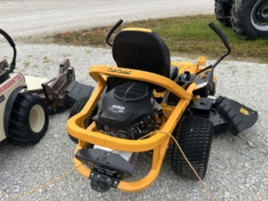 Image of Cub Cadet Ultima ZT1 Image 1