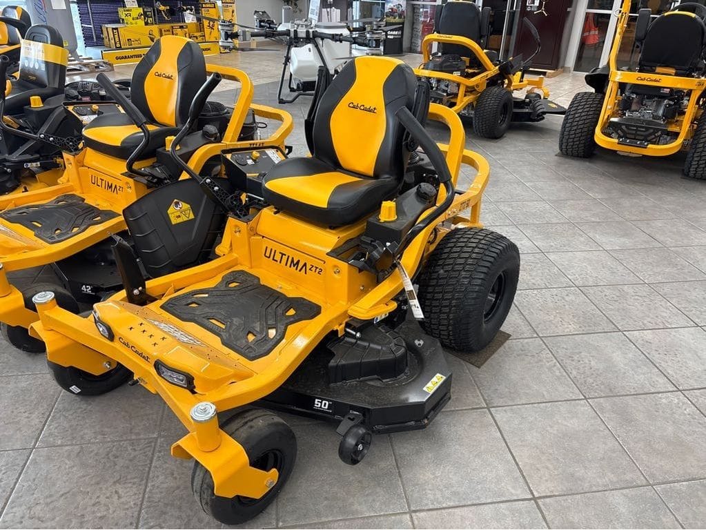 2025 Cub Cadet Ultima ZT2 Equipment Image0