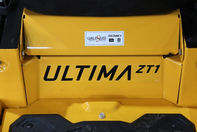 Image of Cub Cadet Ultima ZT1 equipment image 1