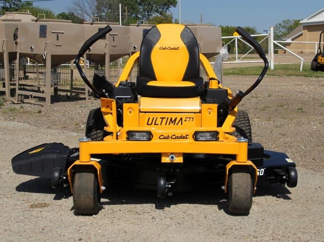 Image of Cub Cadet Ultima ZT1 equipment image 1