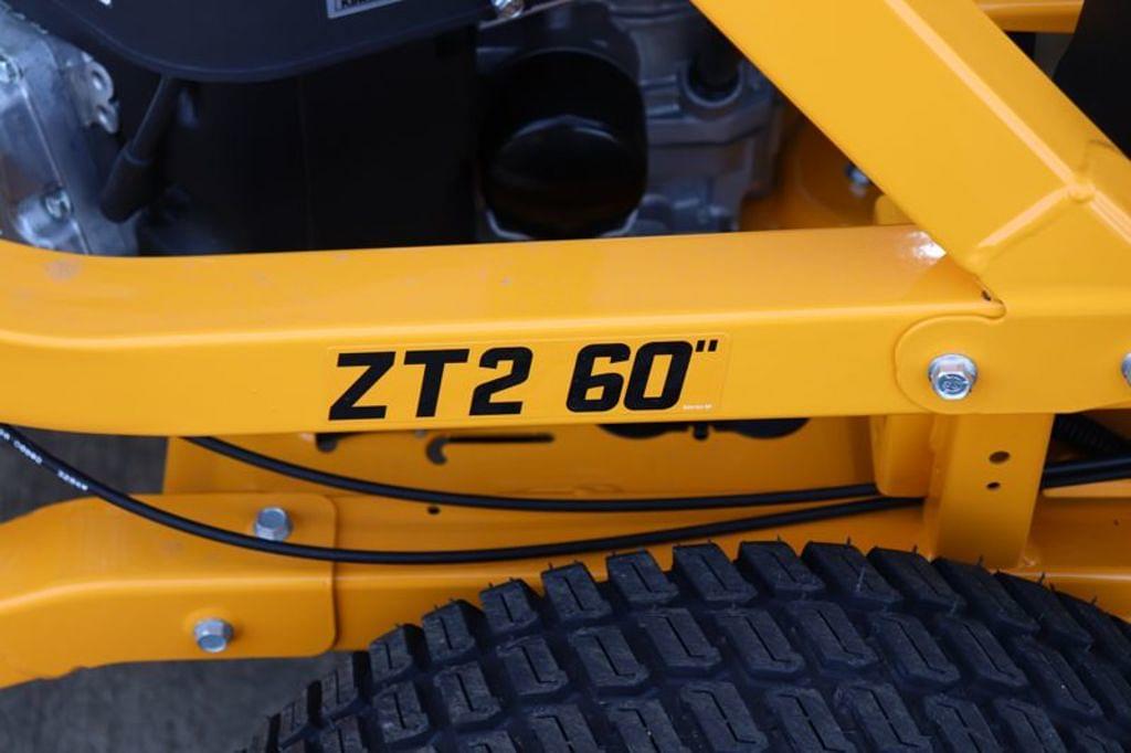 Image of Cub Cadet Ultima ZTS2 Primary Image