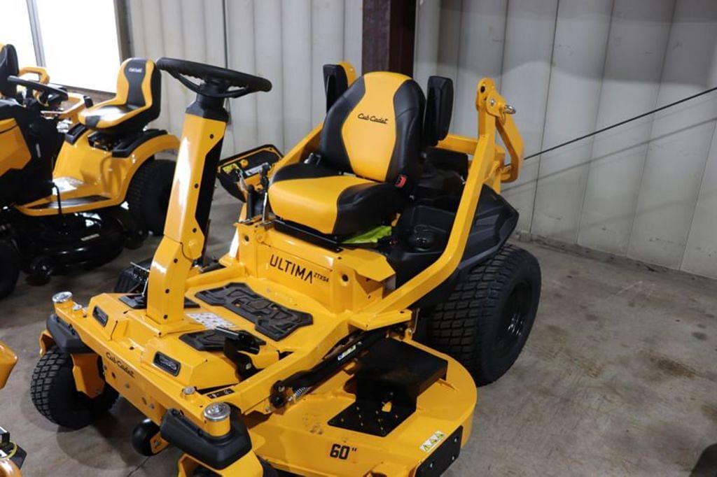 Image of Cub Cadet Ultima ZTXS4 Image 0