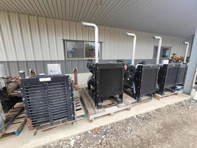 Image of Cummins 4BTA equipment image 2