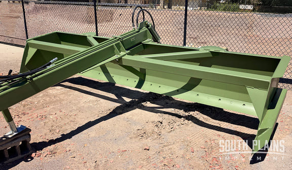 2025 Darbyshire E12 Equipment Image0