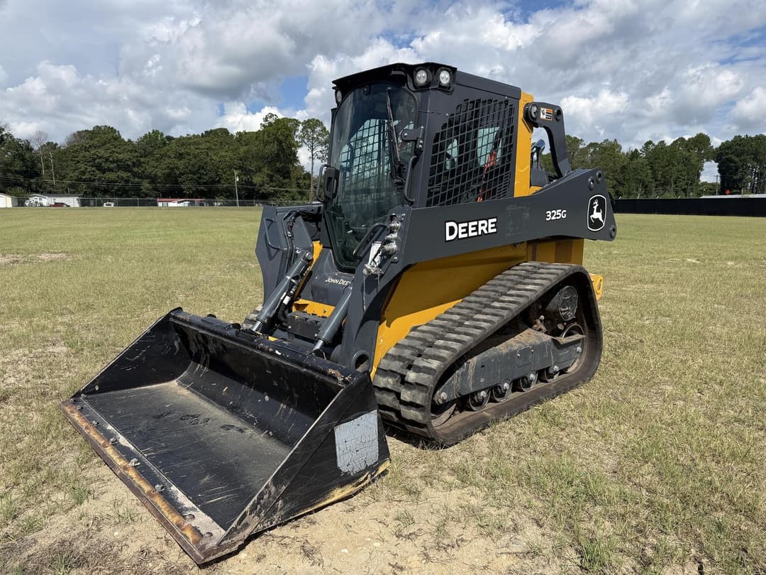 Image of John Deere 325G Primary image