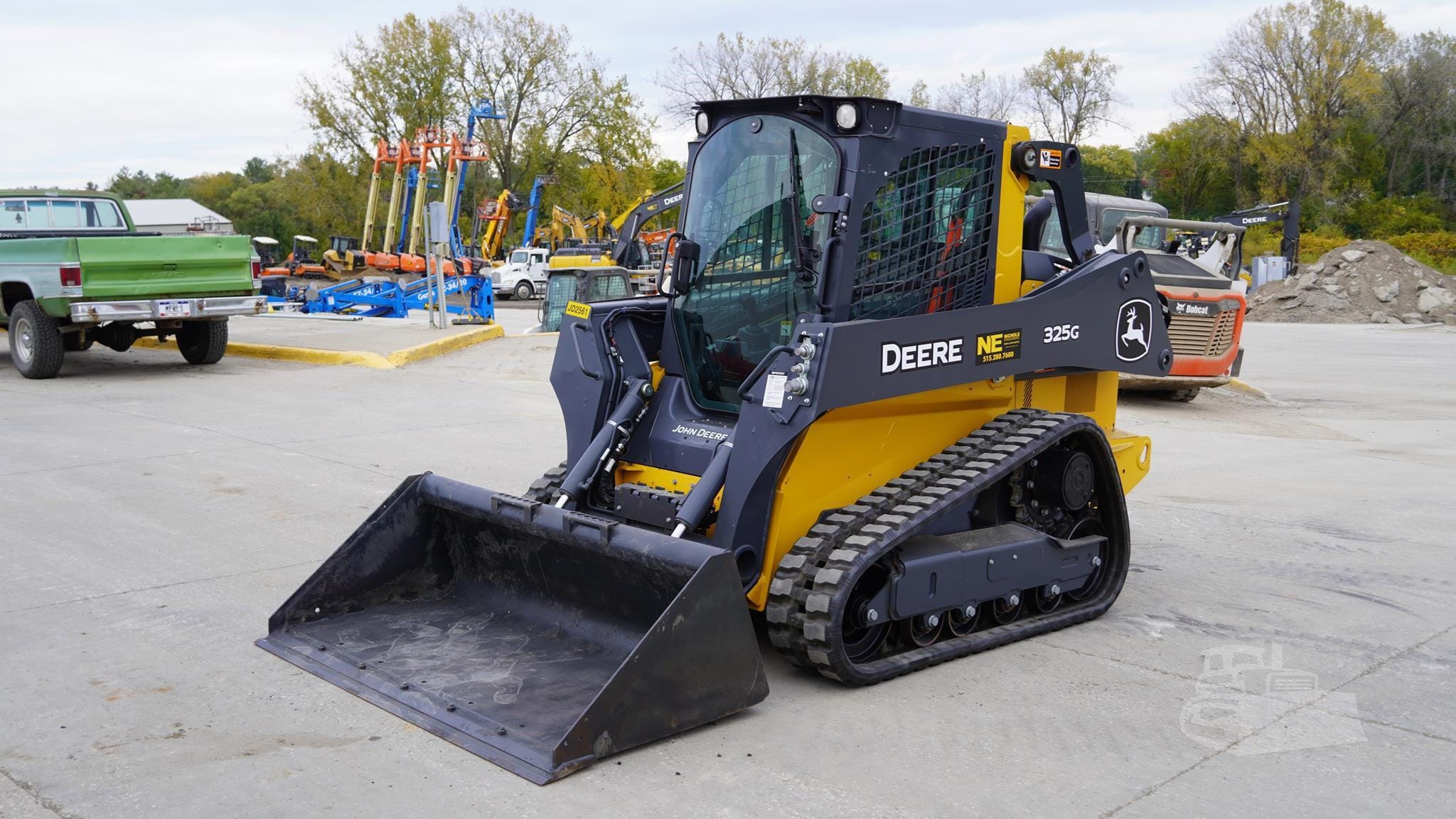 2025 John Deere 325G Equipment Image0