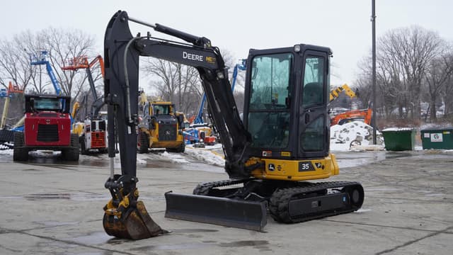 Image of John Deere 35P equipment image 2