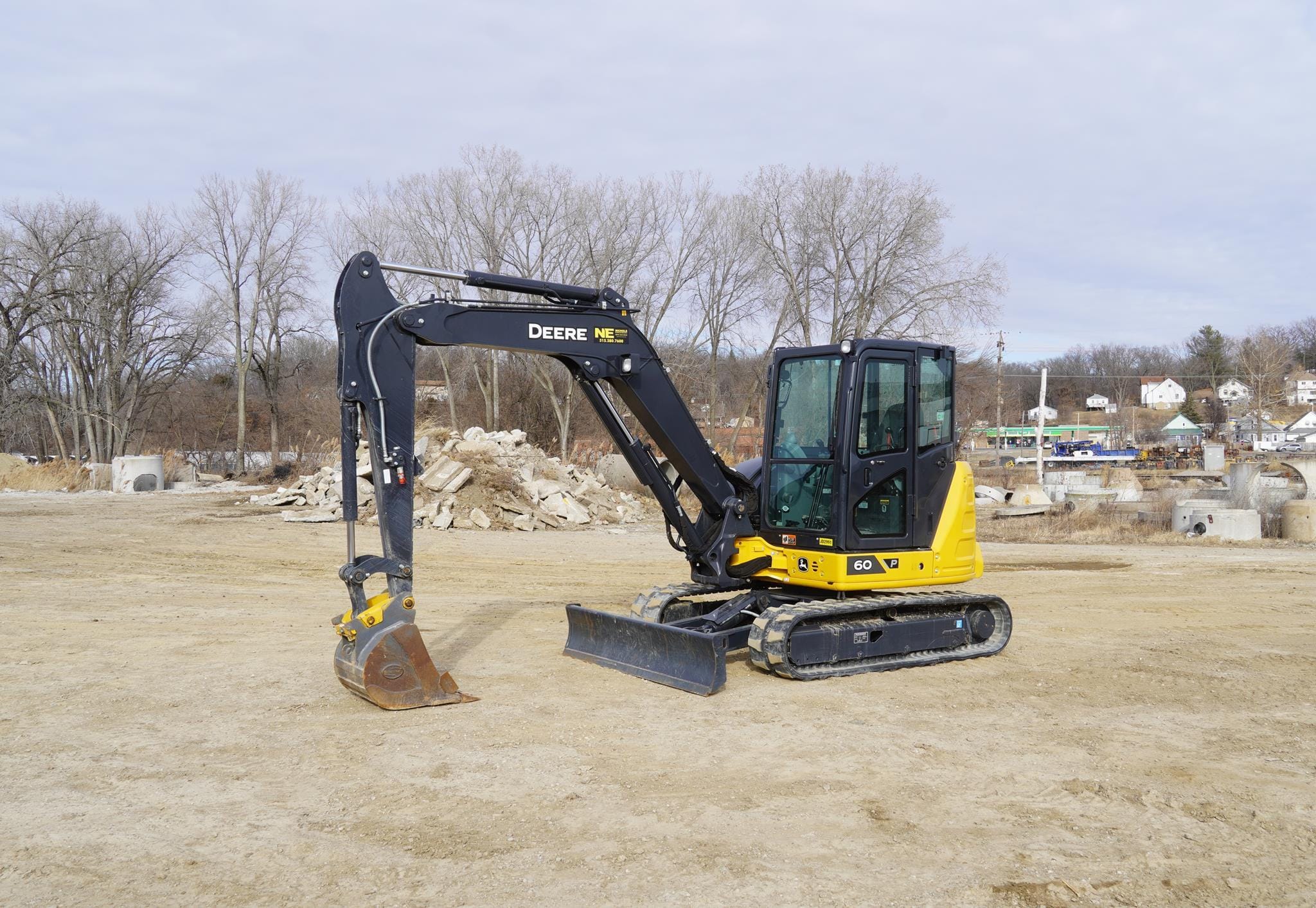 2025 John Deere 60P Equipment Image0