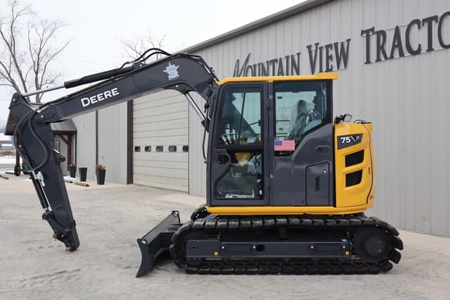 Image of John Deere 75P equipment image 1