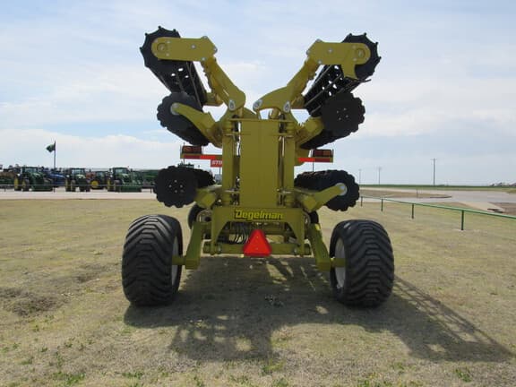 Image of Degelman Pro-Till 20 equipment image 3