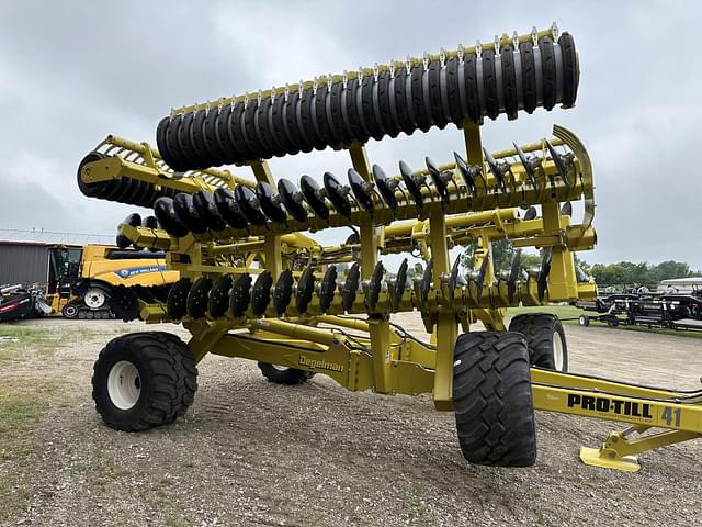 Image of Degelman Pro-Till 41 equipment image 2