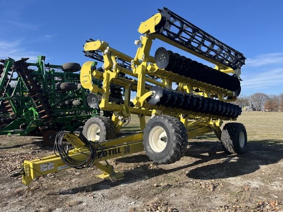 Image of Degelman Pro-Till 36 equipment image 3