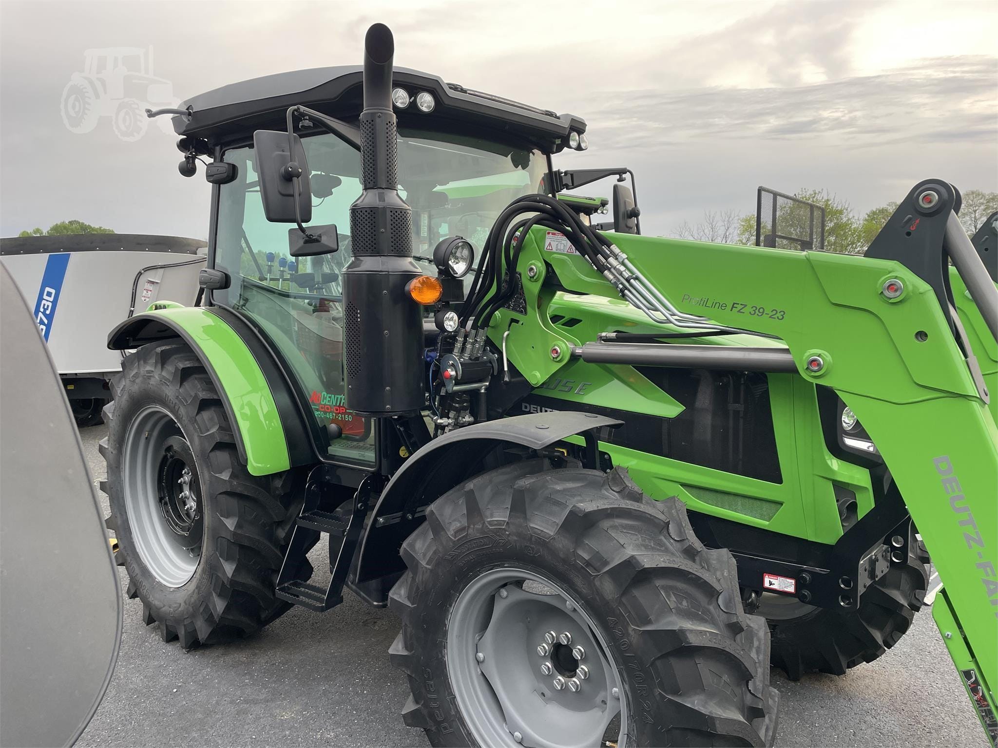 2025 Deutz-Fahr 5105 Equipment Image0
