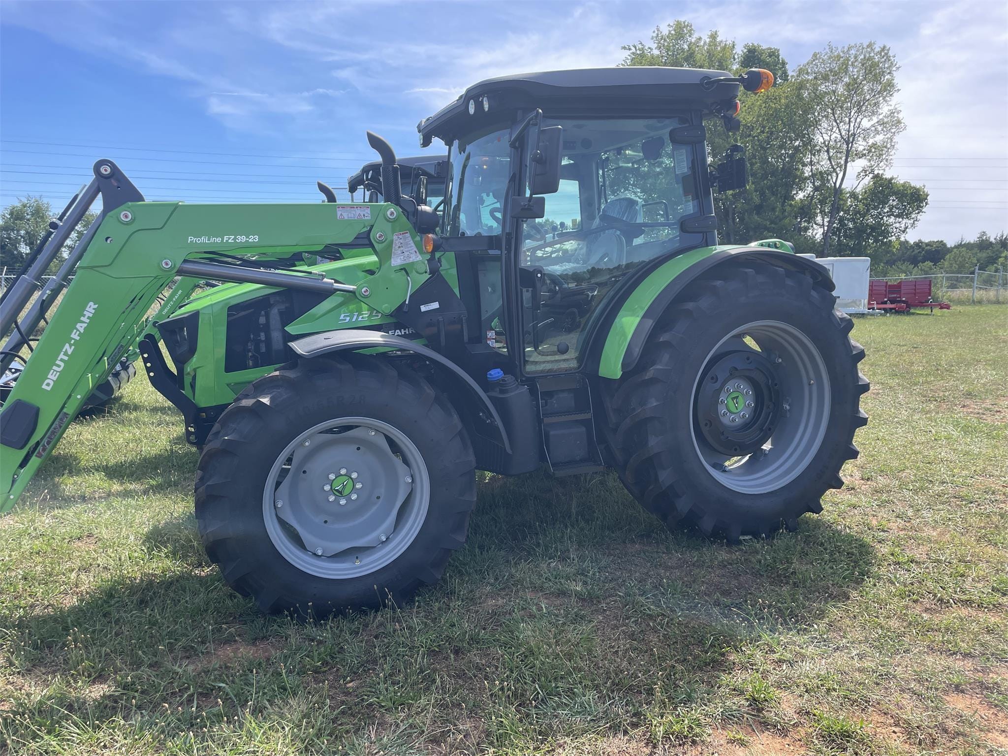 2025 Deutz-Fahr 5125 Equipment Image0