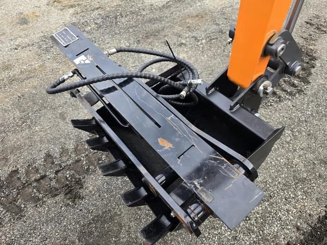 Image of Develon DX35Z equipment image 4