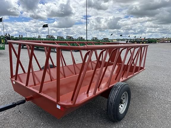Image of DH Farm Equipment Feeder Wagon equipment image 3