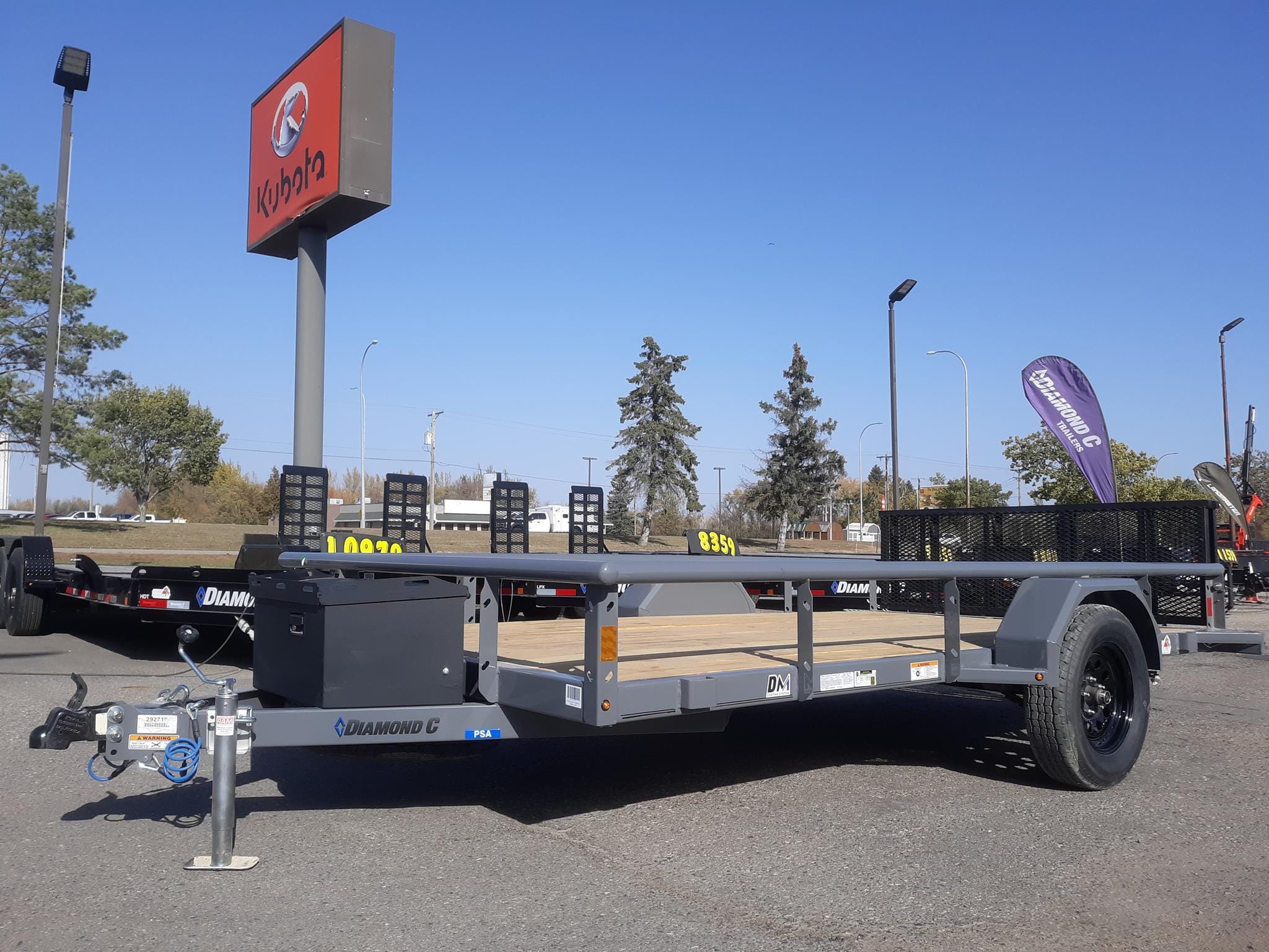 2025 Diamond C 12x77 Equipment Image0