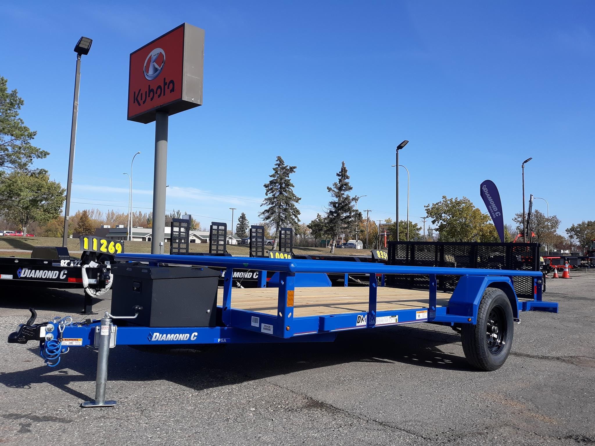 2025 Diamond C 12x77 Equipment Image0