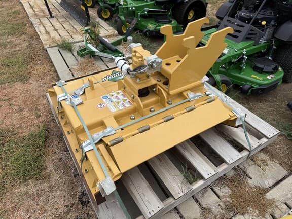 Image of Diamond Mowers DER040 equipment image 2