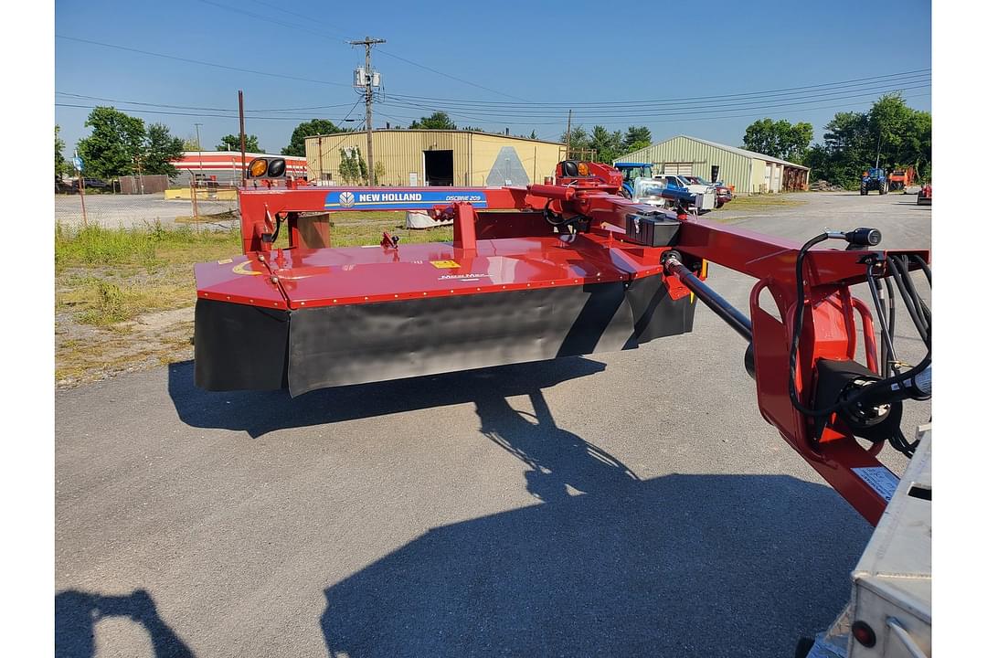 Image of New Holland Discbine 209 Primary image