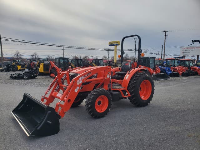 Image of Kioti DK4720SE HST equipment image 2