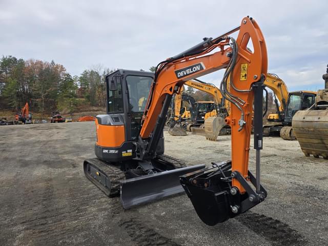 Image of Doosan DX35Z-7 equipment image 2