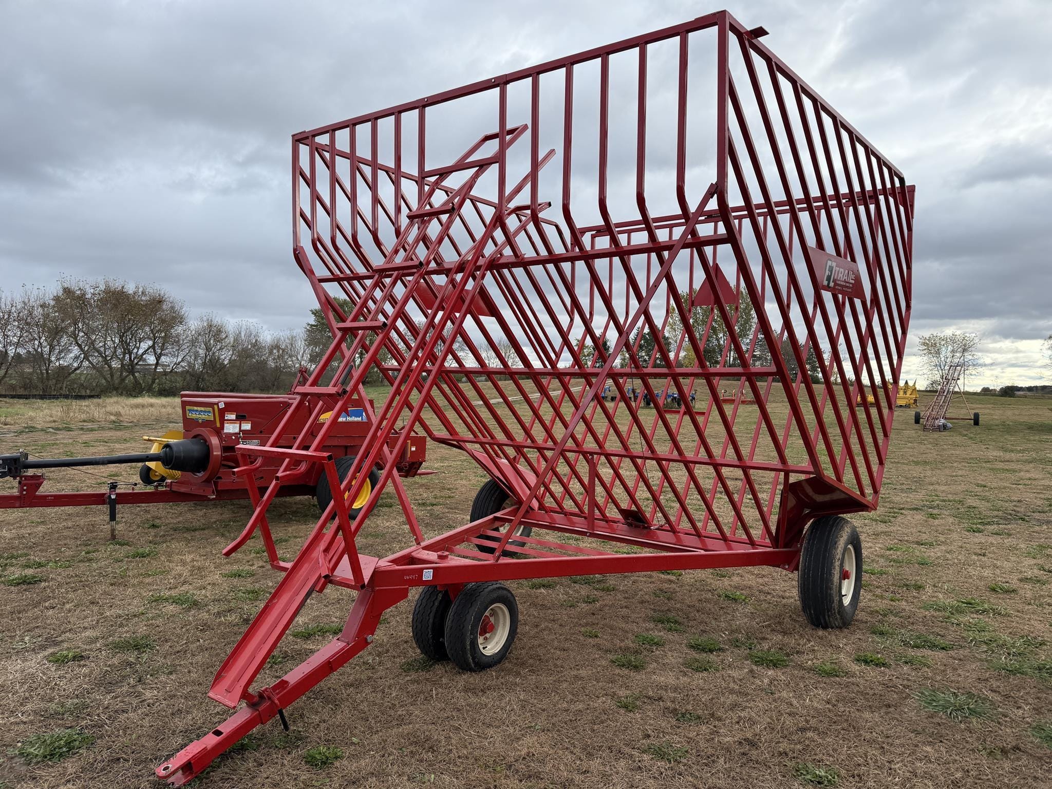 2025 E-Z Trail 100 Equipment Image0