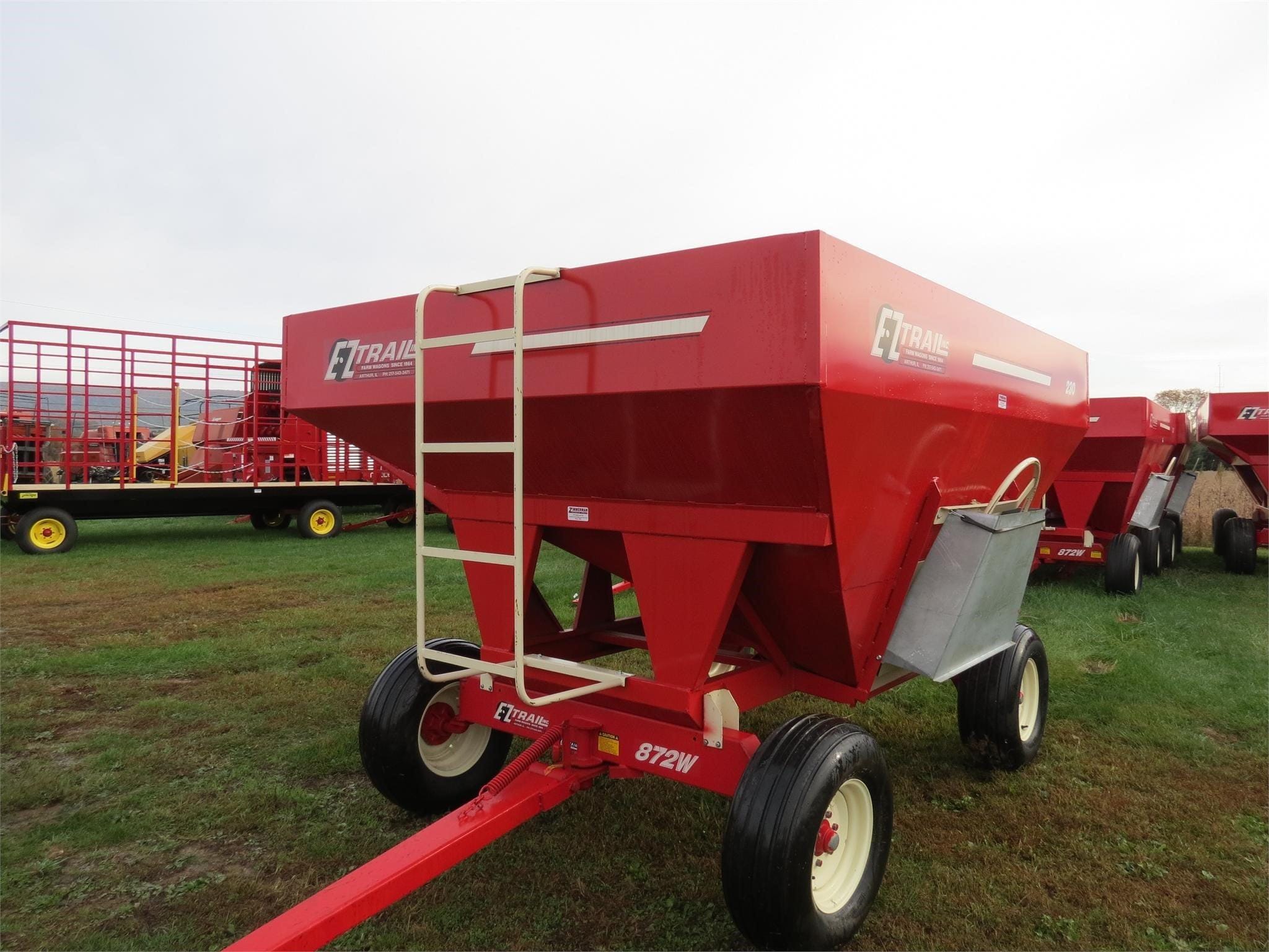 2025 E-Z Trail 230 Equipment Image0