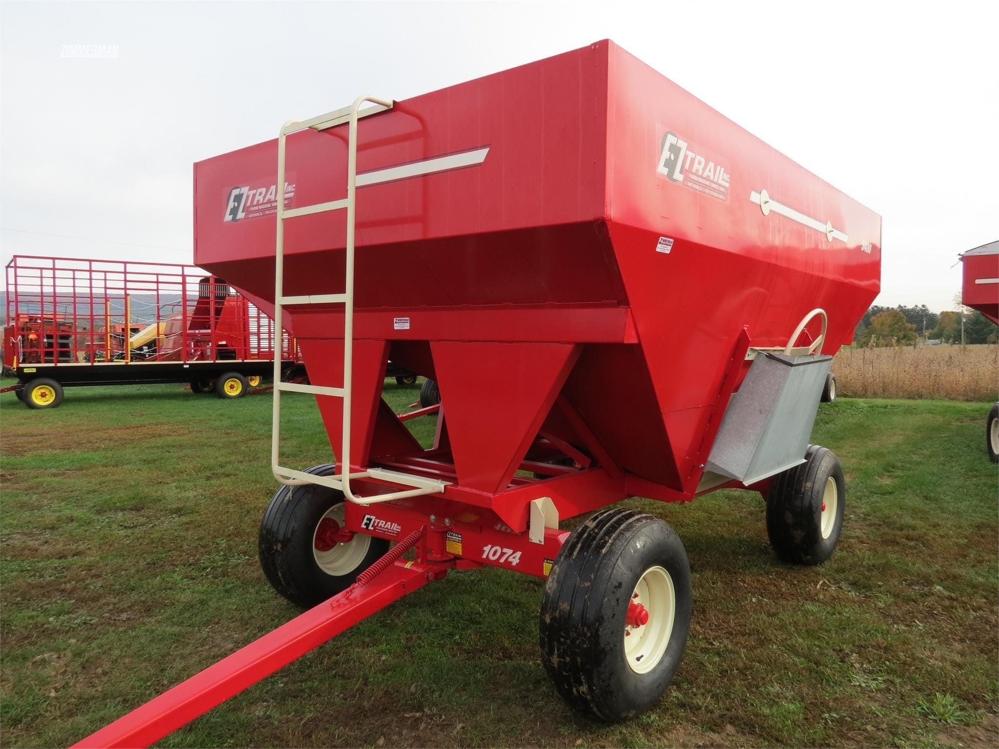 2025 E-Z Trail 300 Equipment Image0