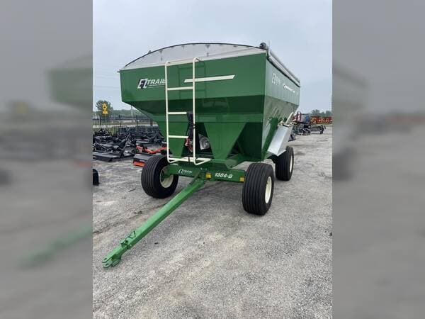 Image of E-Z Trail 3400 equipment image 2