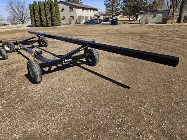 Image of E-Z Trail 680 equipment image 3