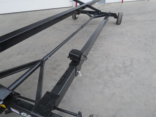 Image of E-Z Trail 680 equipment image 3