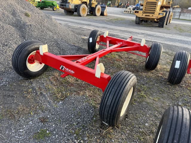 Image of E-Z Trail 872W equipment image 3