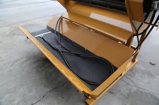 Image of Esch BU45 equipment image 4