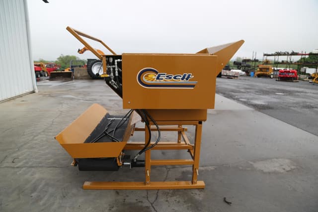 Image of Esch BU45 equipment image 1